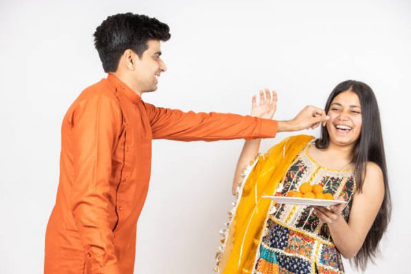 Raksha Bandhan:  भाई-बहन के रिश्ते में ऐसे लाएं मिठास, मजबूत होगा रिश्ता