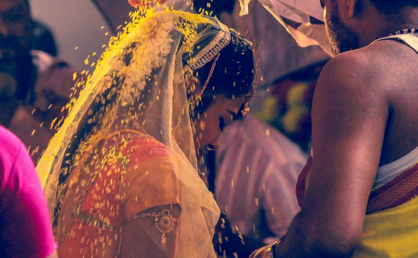 Raksha Bandhan : बड़ी बहन की शादी, निभाएं फर्ज