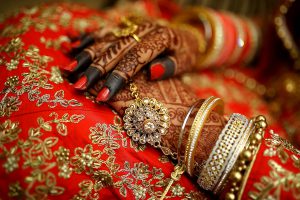 विवाह में शर्तें, सही या गलत