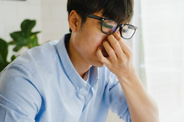 जानिए क्या है आंख से जुड़ी समस्या ऑक्युलर हायपरटेंशन और इससे बचाव