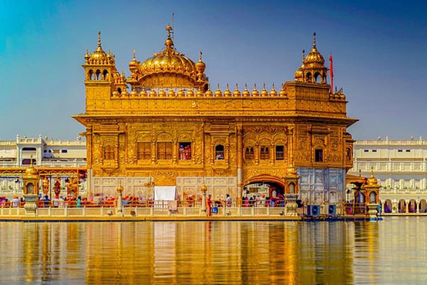 महंगाई और धार्मिक यात्राओं ने बिगाड़ा ‘बचत का गणित’