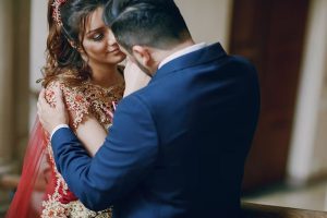 मेरी पत्नी ने हमें झूठे दहेज कानून में फंसा दिया, मुझे समझ नहीं आ रहा, क्या करें ?