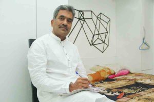 किताबों के छूटने से भाषा से कनैक्टिविटी खत्म हो गई है- गालिब असद भोपाली