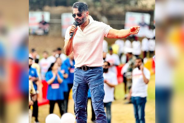 Suniel Shetty ने टमाटर वाले बयान पर किसानों से मांगी माफी, जानें क्या कहा