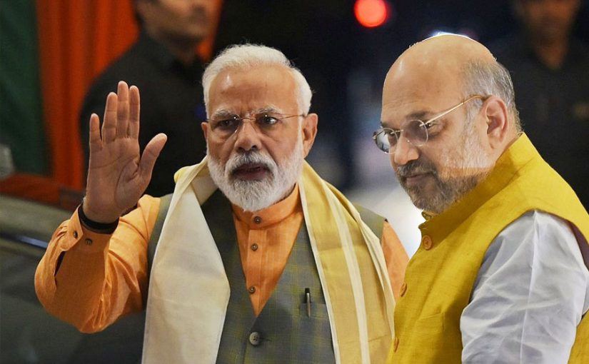 कुरसी के लिए कुछ भी