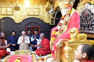 सूफियों को सियासत में क्यों घसीट रहे हैं सनातनी