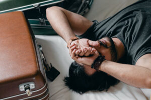 Sleeping Facts : अधूरी नींद सेहत के लिए है खतरे का संकेत, जानें कैसे