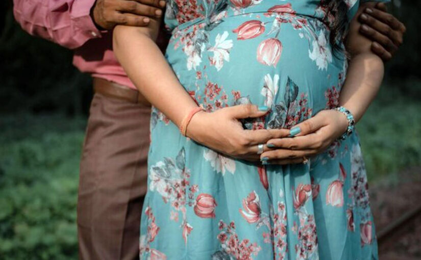 पैंसठ की उम्र में भी क्या मां बनना संभव है, जानें एक्सपर्ट से