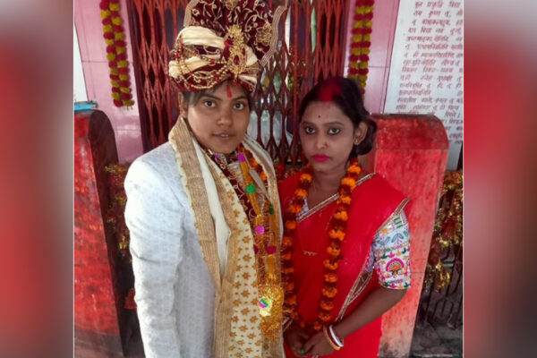 दो लड़कियां भी बन सकती हैं एकदूसरे की हमसफर