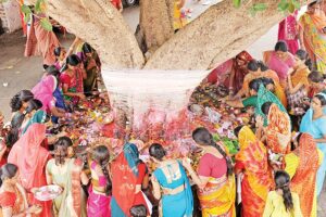 अंधविश्वास और स्वार्थ का गठजोड़ देश के लिए नुकसानदेह