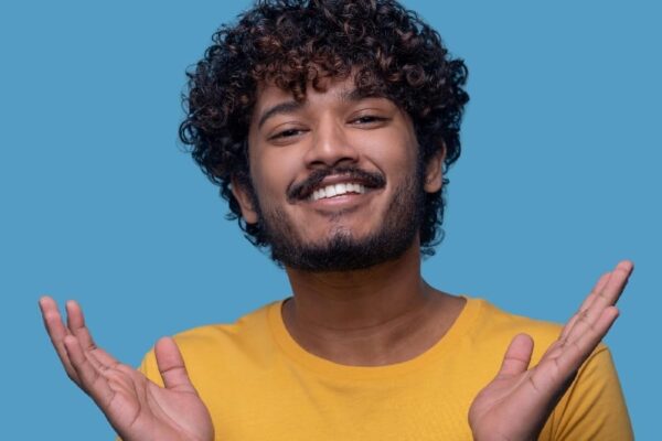 जिंदगी में हर पल रहना चाहते हैं खुश, तो अपनाएं ये टिप्स