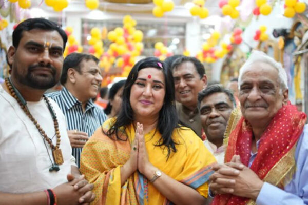 जानिए सुषमा स्वराज की बेटी बांसुरी के बारे में, जिन्हें भाजपा ने नई दिल्ली सीट से प्रत्याशी बनाया है