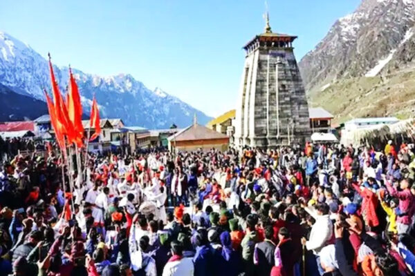 ‘चारधाम यात्रा’ मोक्ष के चक्कर में बेमौत मर रहे श्रद्धालु