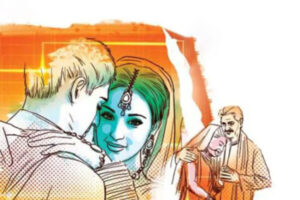 Hindi Ki Kahani : सासुमां को बदलना होगा