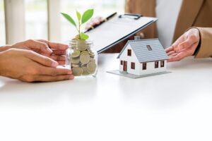 Financial Planning : युवाओं के सपनों के घर पर डाका