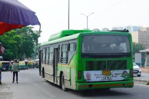 Delhi Transport Corporation : सीएजी और भाजपा सरकार