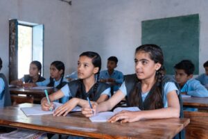Education Policy : मोदी सरकार की शिक्षा नीति केंद्रीयकरण, व्यवसायीकरण और सांप्रदायीकरण पर कर रही है काम