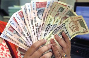 पुराने नोट रखना बना अपराध