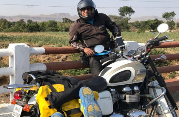 बाइक पर विश्व यात्रा का मकसद लोगों की बातें सुनना : आदित्य राज कपूर