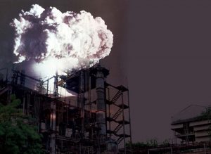 भोपाल गैस त्रासदी एंडरसन ही दोषी क्यों?