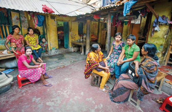 जिस्म का बाजार, इजाजत का इंतजार