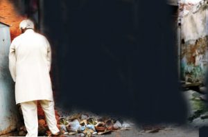 दीवारों पर बेशर्मी के निशान, क्या यही है भारत महान