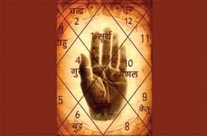 ज्योतिषियों की फीस डाक्टरों से ज्यादा
