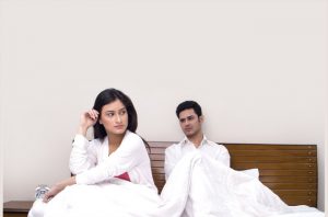 कहीं आपके लिए महंगा न पड़ जाए असलियत छिपाना