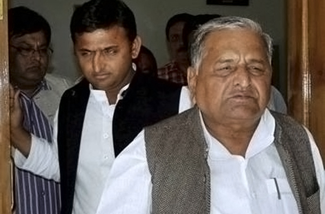 मुलायम-अखिलेश मनमुटाव