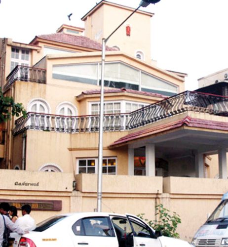 राजेश खन्ना का बंगला विवाद